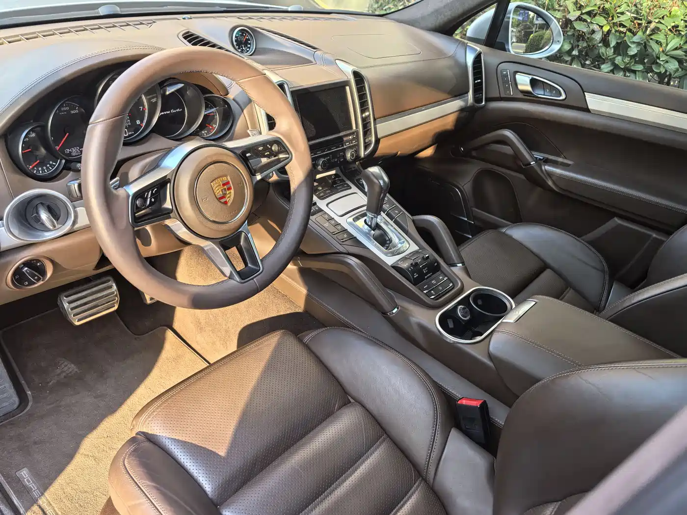 Porsche Cayenne 2015 Cayenne Turbo 4.8T фото 6