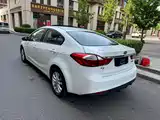 Фото 5 - Kia K3