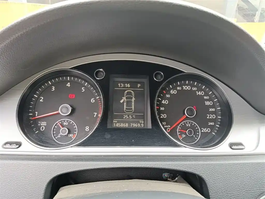 Volkswagen Magotan 2015 1.8TSI Leading фото 12