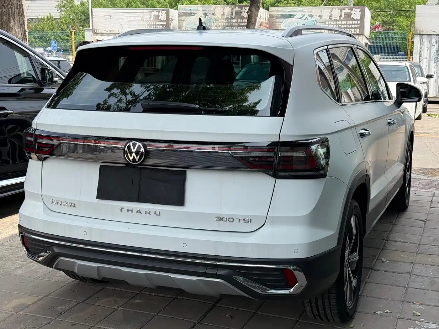 Volkswagen Tharu 2024 300TSI 2WD Full Moon Edition фото 15