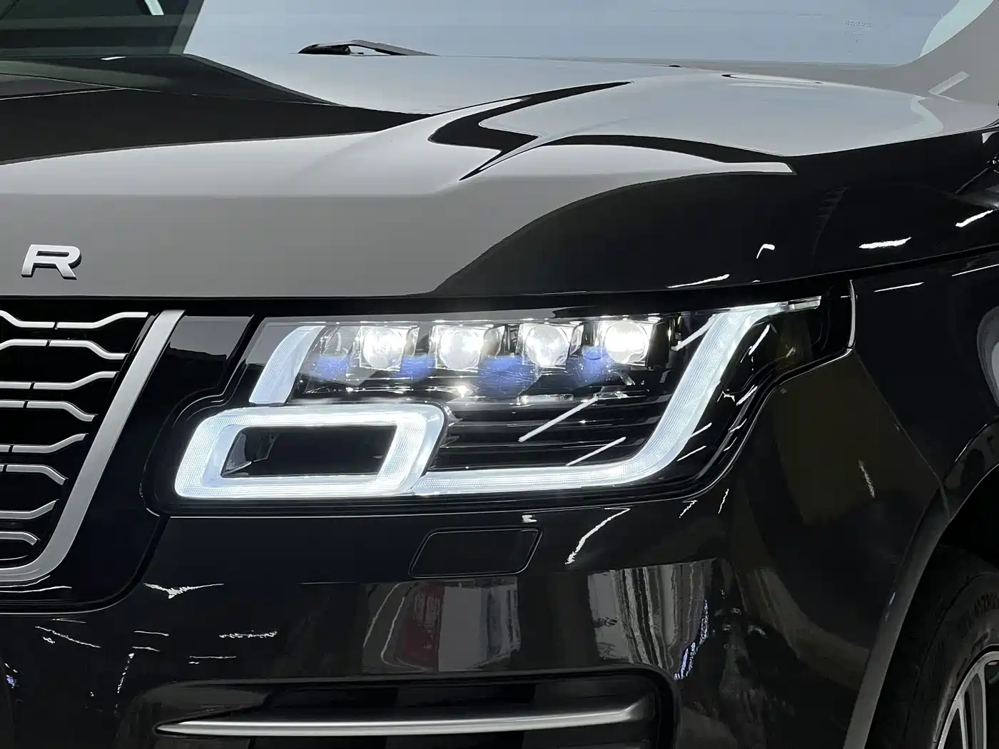 Land Rover Range Rover 2016 3.0 SC V6 Vogue фото 28