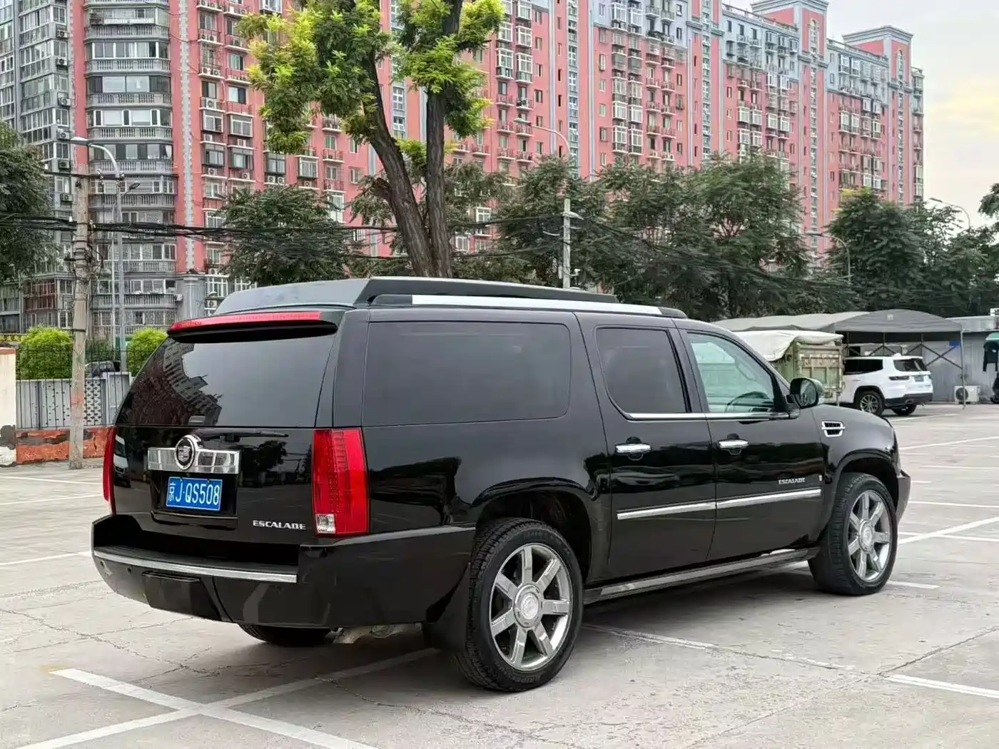 Cadillac Escalade 2008 6.2 AWD фото 6