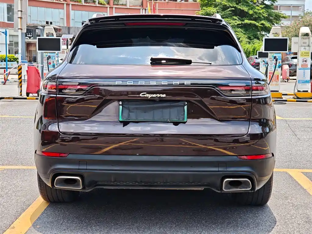 Porsche Cayenne New Energy 2019 Cayenne E-Hybrid 2.0T фото 6