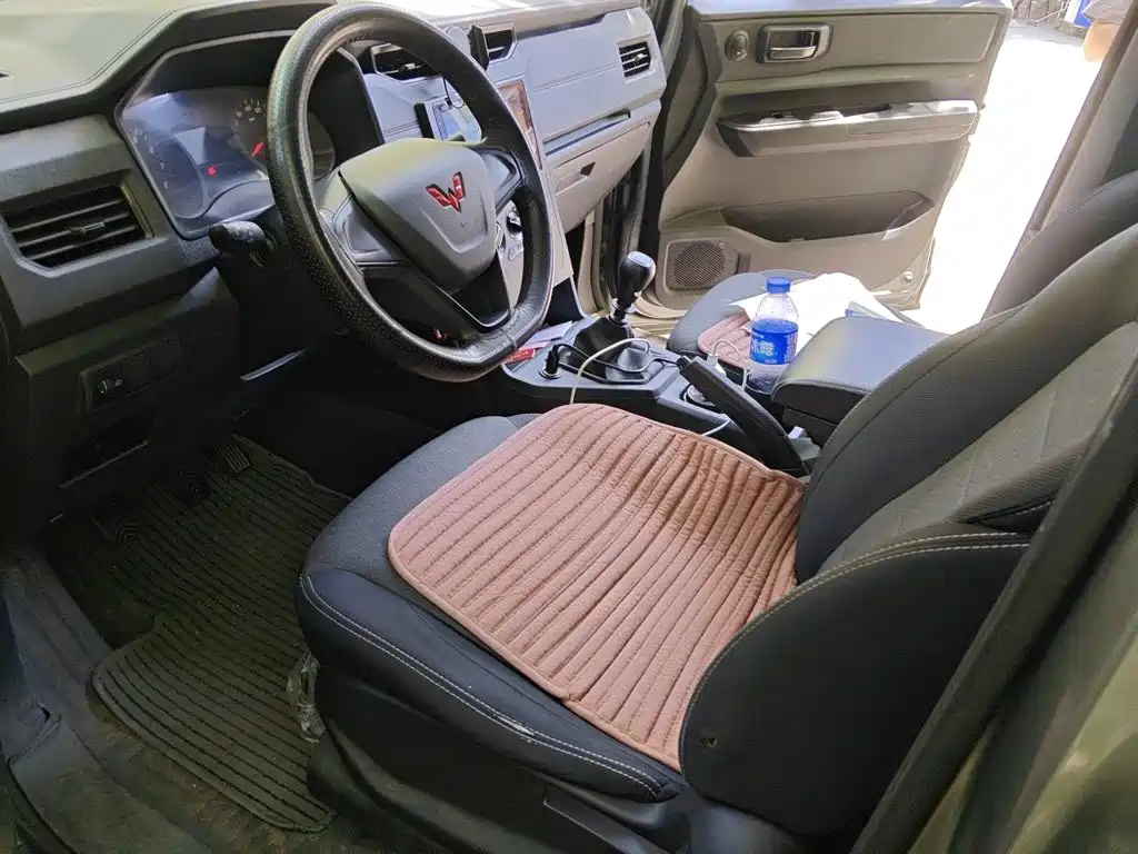 Wuling Motors Wuling Hongguang PLUS 2022 2020 1.5L Manual Standard 5-seater