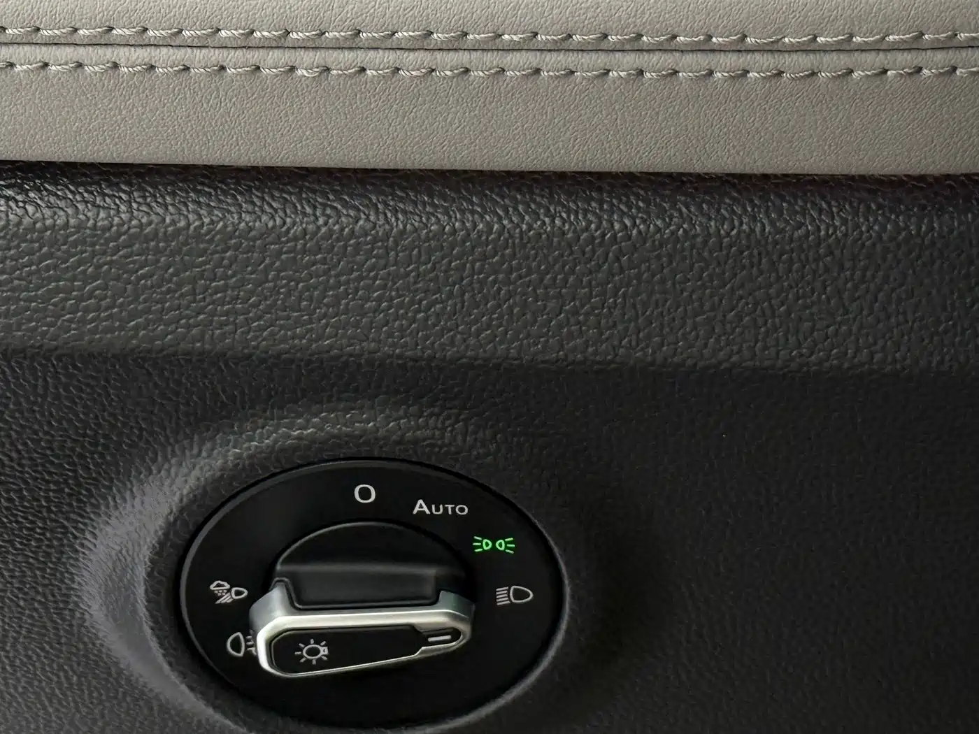 Volkswagen Tayron 2023 280TSI 2WD Luxury Plus Advanced Edition фото 20