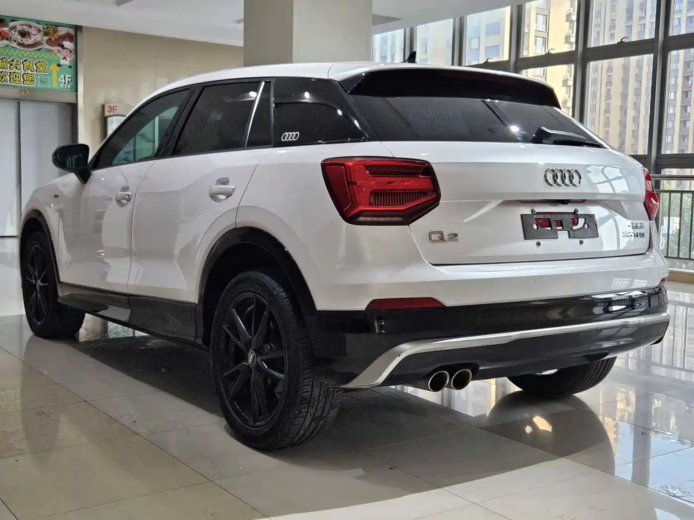 Audi Q2L 2018 35 TFSI Launch Exclusive Edition China VI фото 9