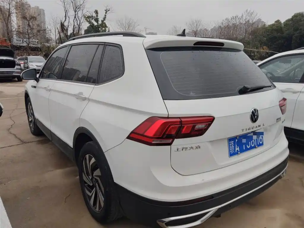 Volkswagen Tiguan L 2023 330TSI Auto 2WD Comfort Edition фото 21
