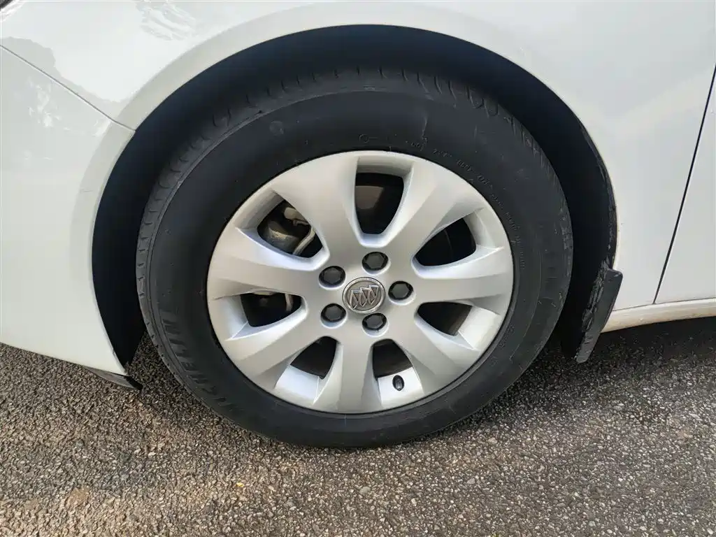 Buick Regal 2015 1.6T Elite Tech Edition фото 23