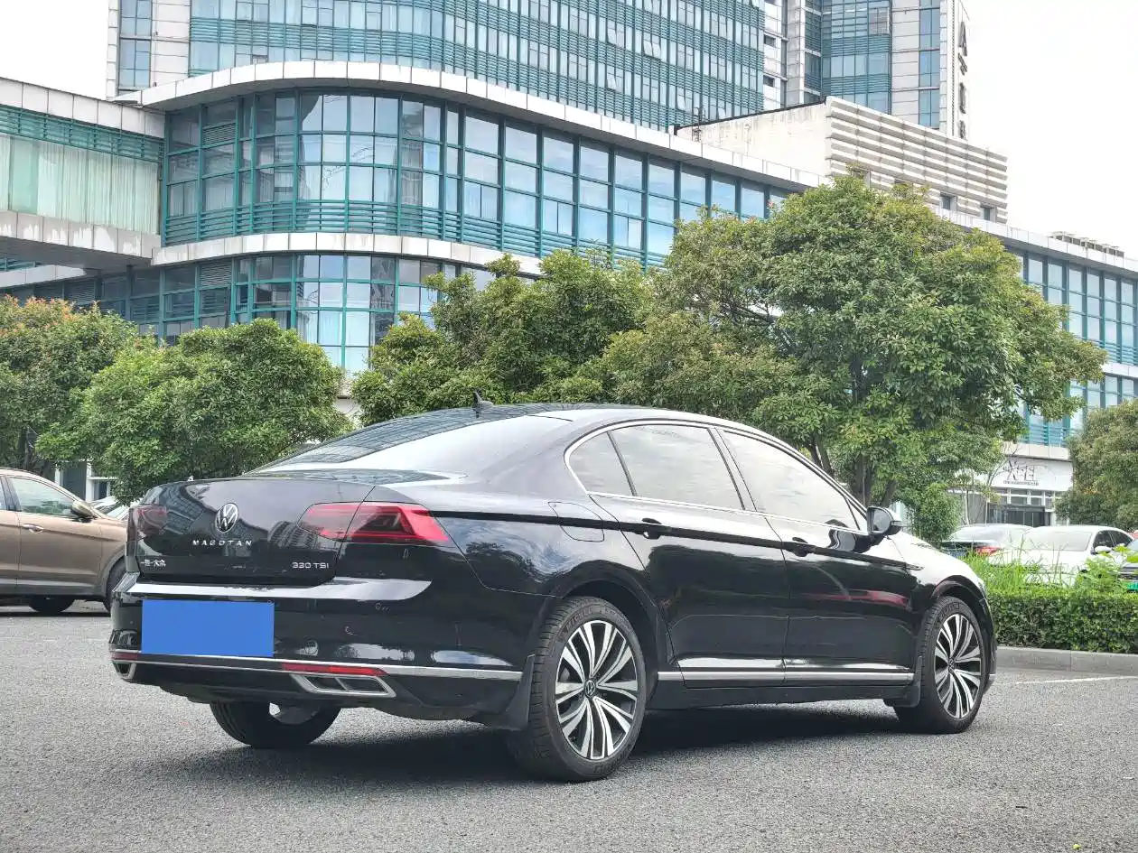 Volkswagen Magotan 2020 330TSI DSG Leading фото 6