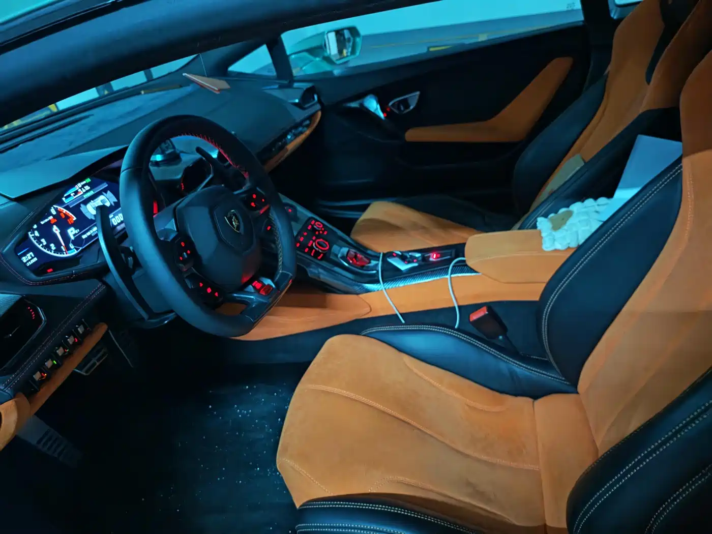 Lamborghini Huracán 2016 LP 600-4 Limited Edition фото 19