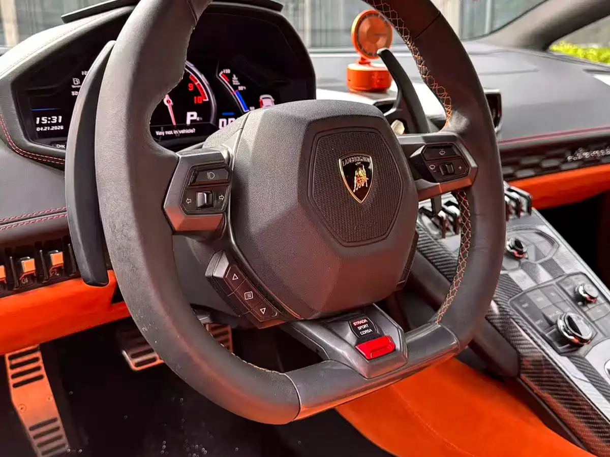 Lamborghini Huracán 2016 LP 600-4 Limited Edition фото 16