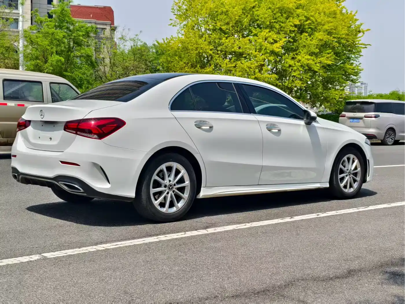 Mercedes-Benz A-Class 2020 Facelift A 200 L Sport Sedan Fashion фото 3
