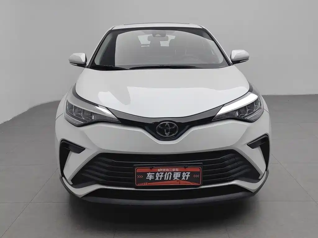 2024 Toyota IZOA