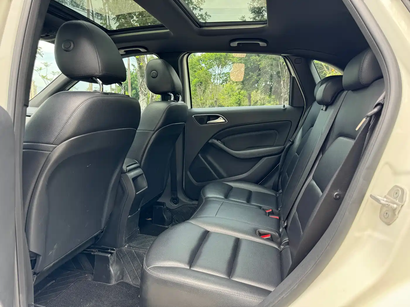 Mercedes-Benz B-Class 2012 B 200 фото 5