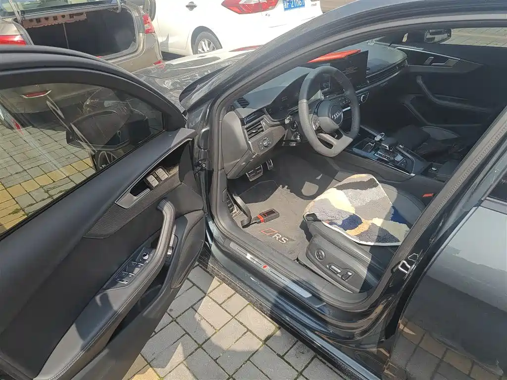 Audi A4L 2024 40 TFSI quattro RS Kit Speed Edition фото 16