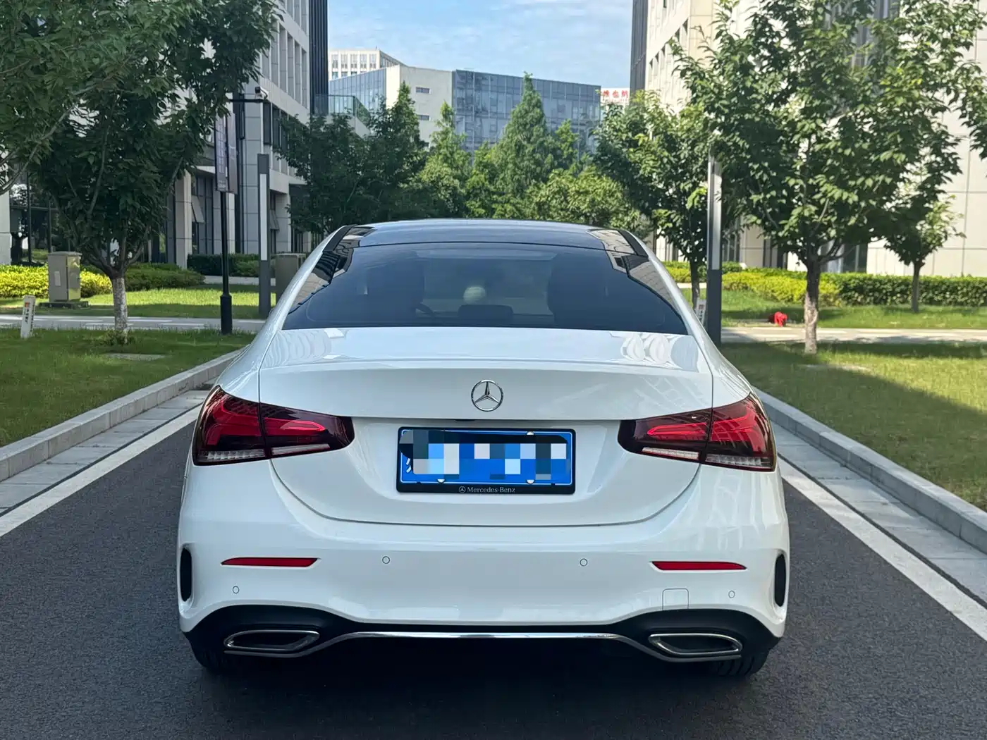 Mercedes-Benz A-Class 2019 A 200 L Sport Sedan фото 5
