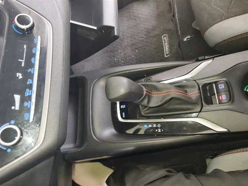 Toyota Corolla 2021 1.2T S-CVT Elite Edition фото 7