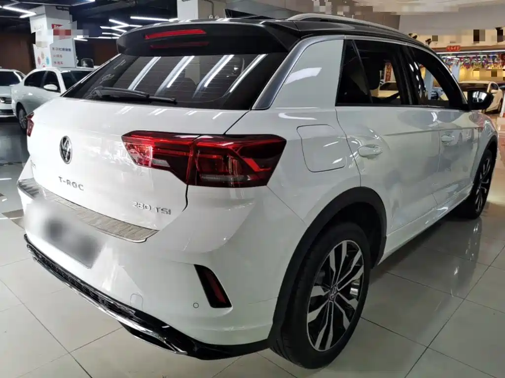 Фото 7 - Volkswagen T-ROC