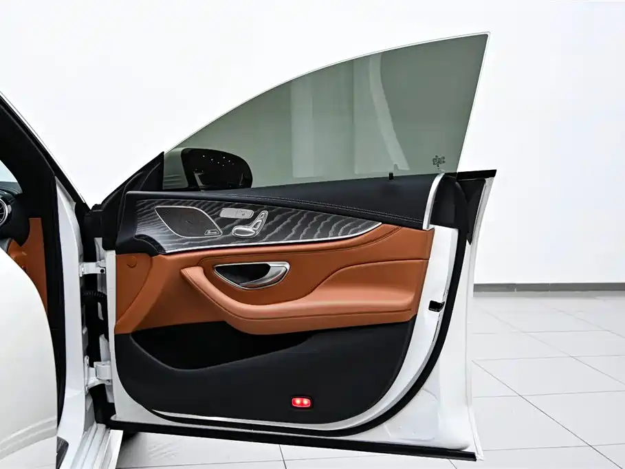 Mercedes-Benz CLS 2023 Facelift CLS 260 фото 21