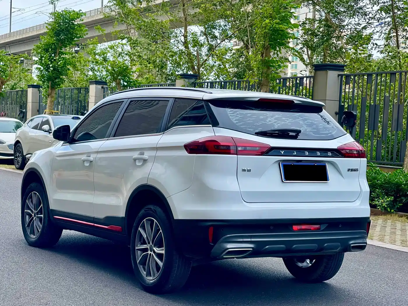 GEELY AUTOMOBILE BOYUE