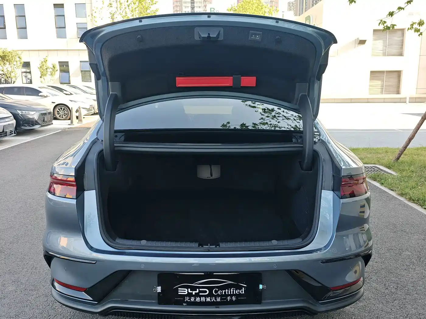 BYD Han 2025 2026 EV Intelligent Driving Edition 635KM LiDAR Flagship
