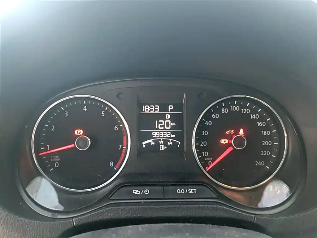 Volkswagen Polo 2018 1.5L Auto Comfort фото 12
