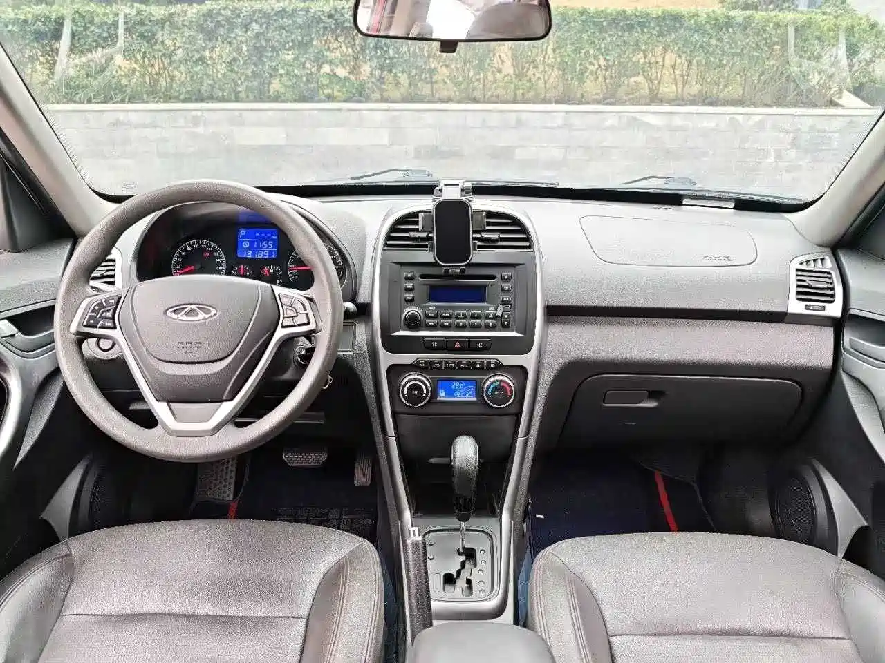 Chery Tiggo 3 2015 2014 Magic Edition 1.6L CVT Smart Edition