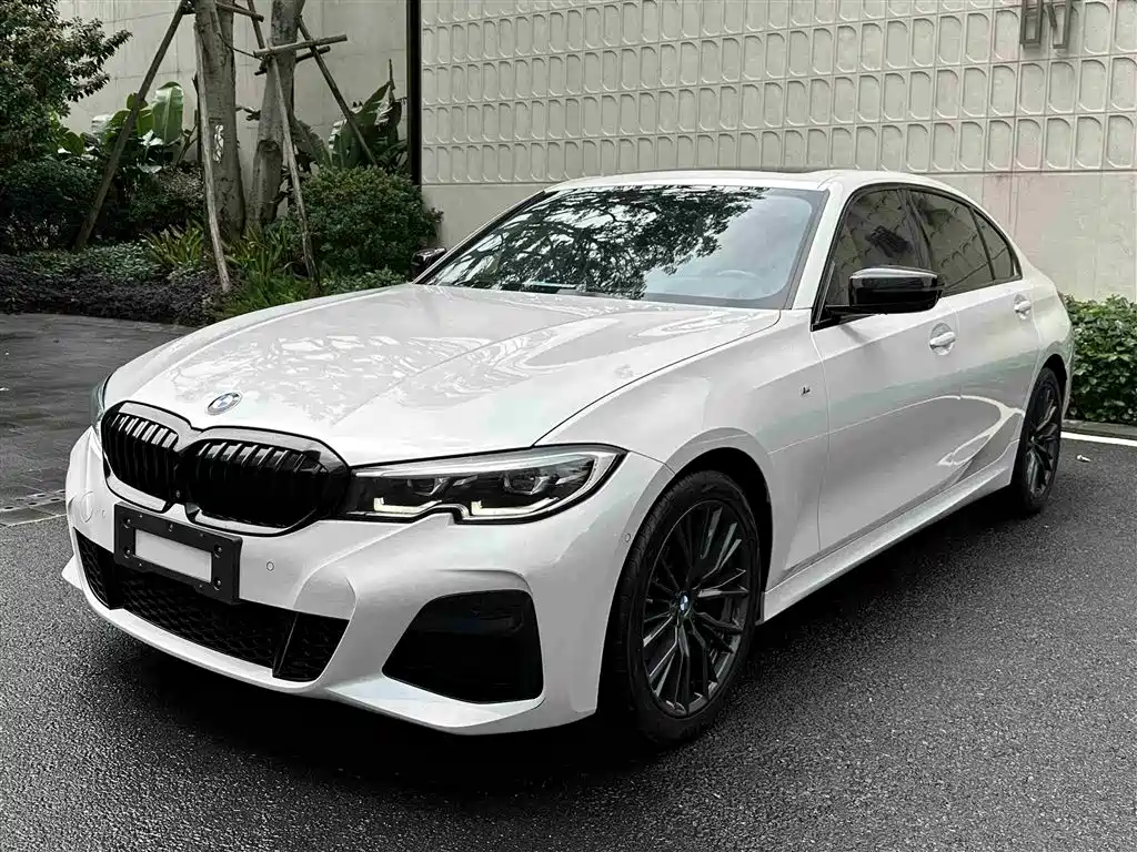 BMW 3 Series 2020 325Li M Sport Black Night Package