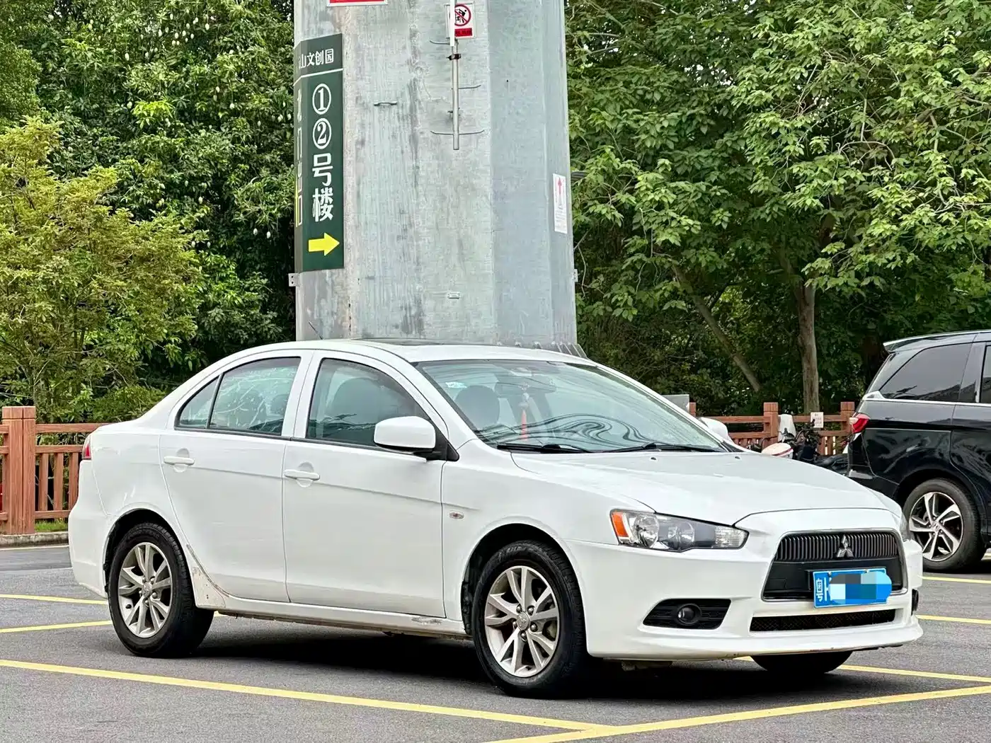 Mitsubishi Lancer EX 2015 2013 Fashion Edition 1.8L CVT Comfort