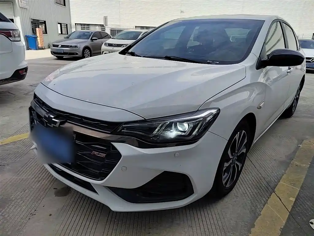 Chevrolet Monza 2019 RS 330T Auto Smooth Edition China VI