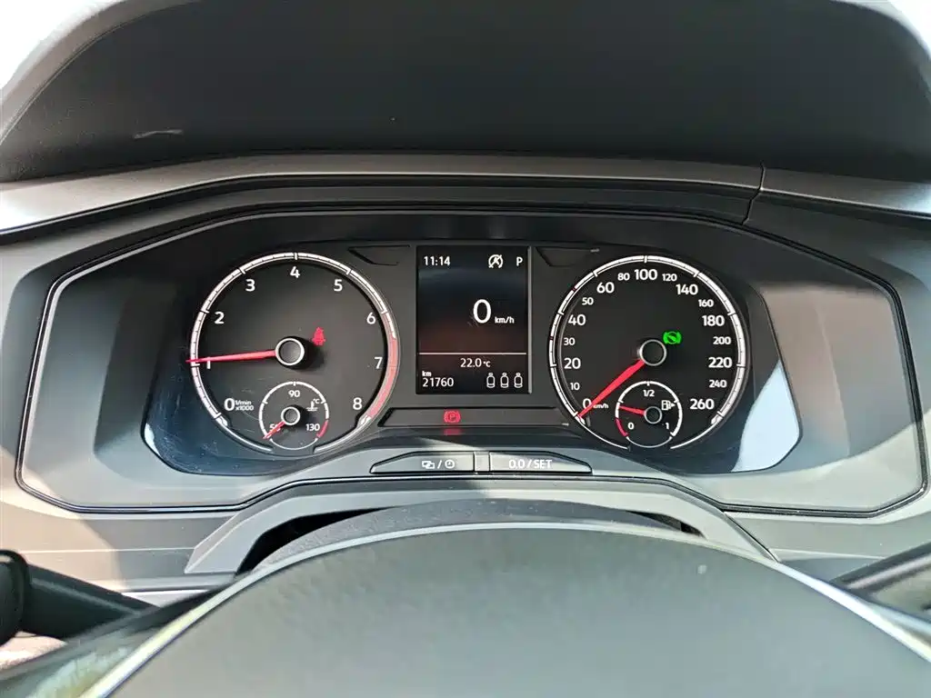 Volkswagen Polo 2021 Plus 1.5L Automatic Panorama Enjoyment Edition фото 8