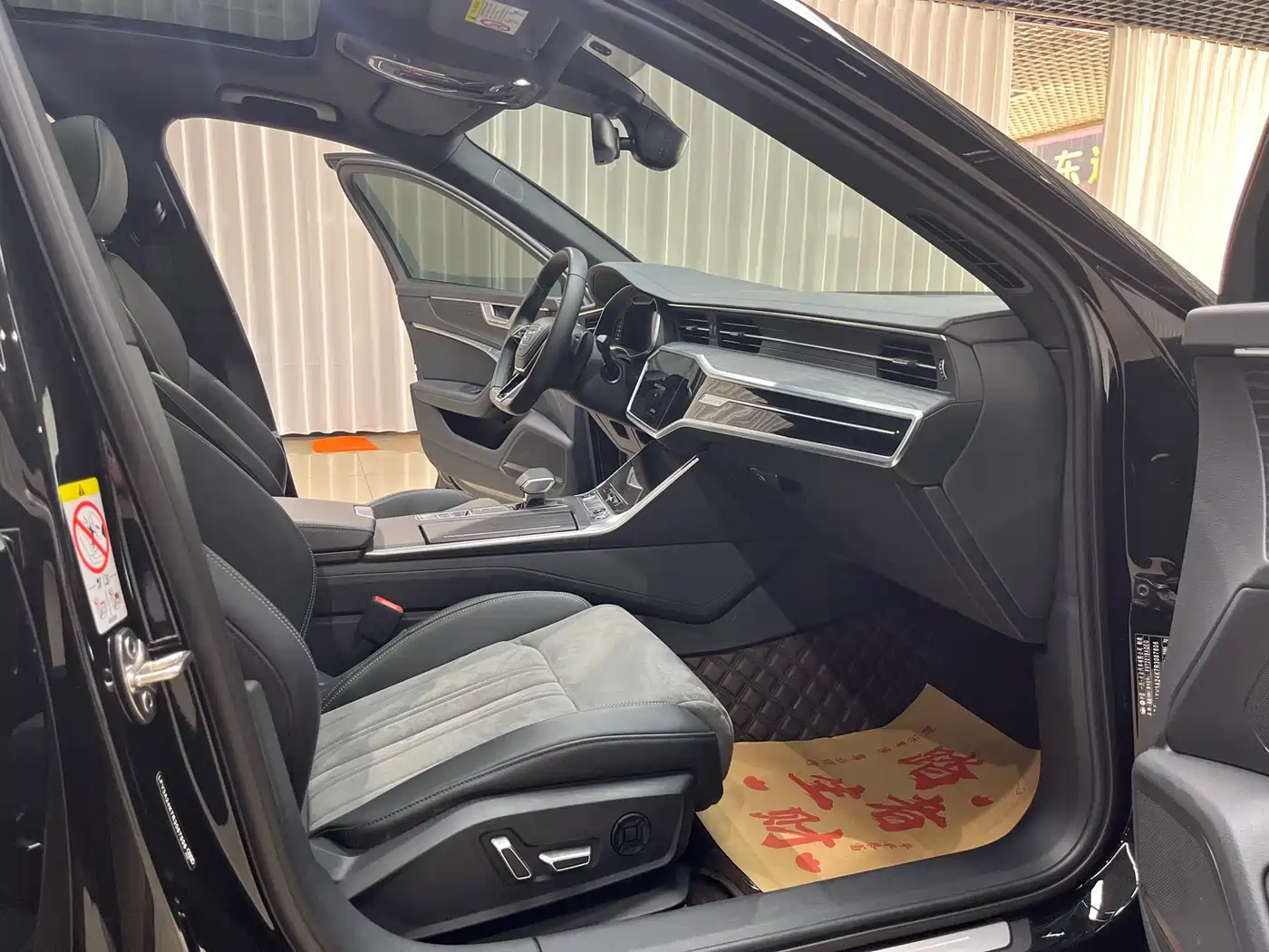 Audi A6L 2024 45 TFSI quattro Exclusive Dynamic фото 12