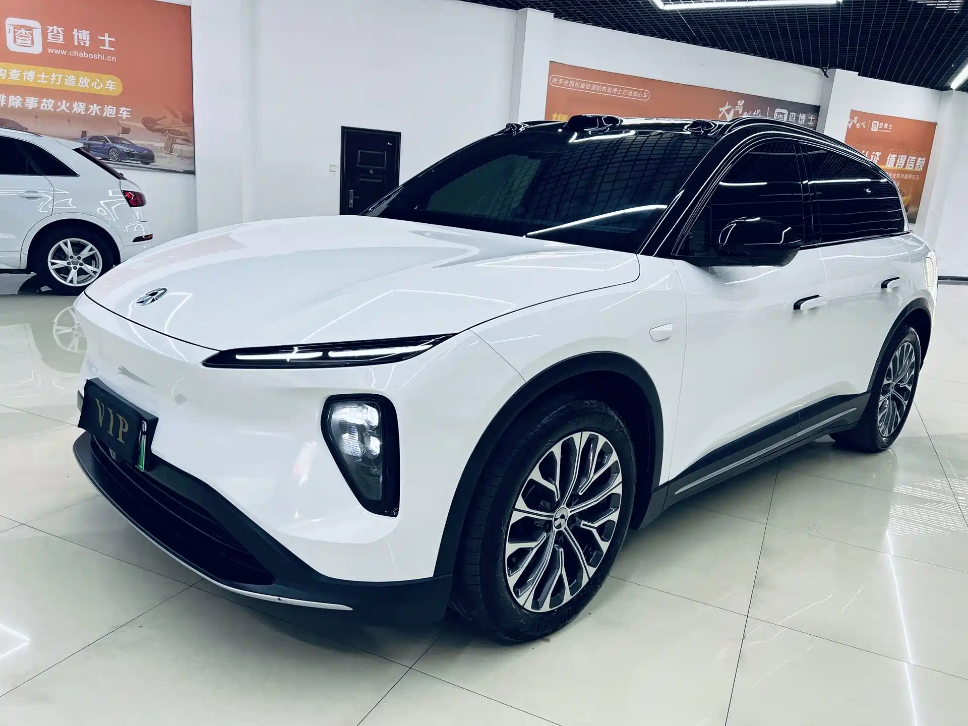 Фото 1 - NIO ES6