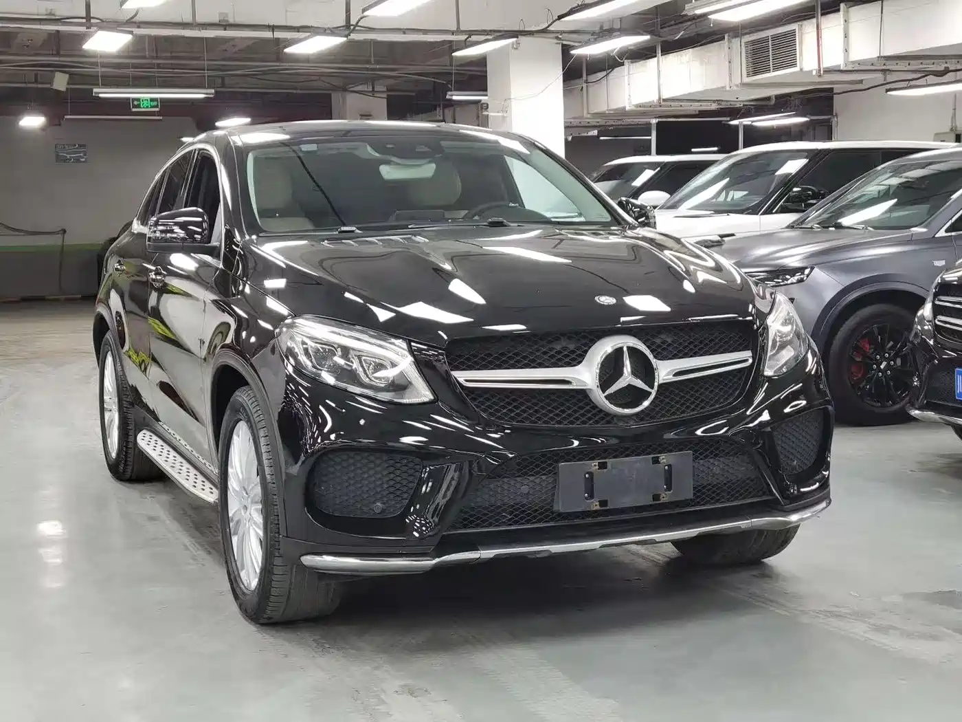 Mercedes-Benz GLE Coupe 2015 GLE 320 4MATIC Coupe SUV фото 3