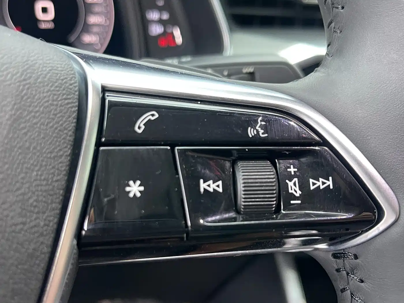 Audi A6L 2019 40 TFSI Luxury Elegance фото 14
