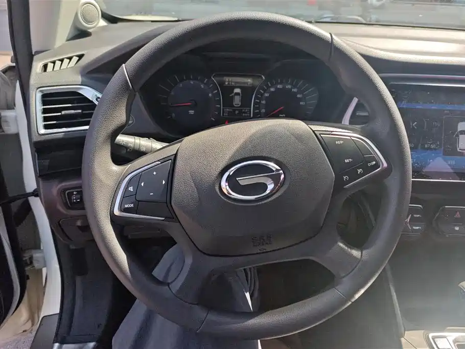 GAC Trumpchi Trumpchi GS4 2017 235T G-DCT 2WD Elite фото 15