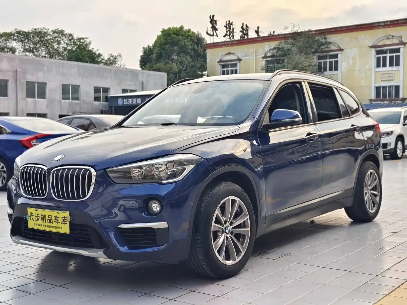 Фото 1 - BMW X1