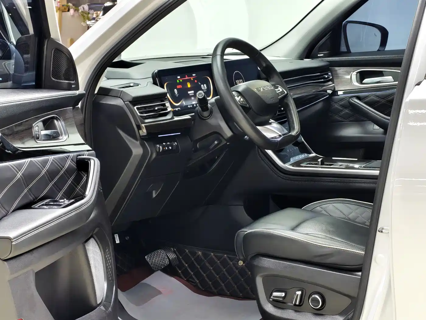 Exeed Landmark 2021 290T 2WD Star Edition фото 4