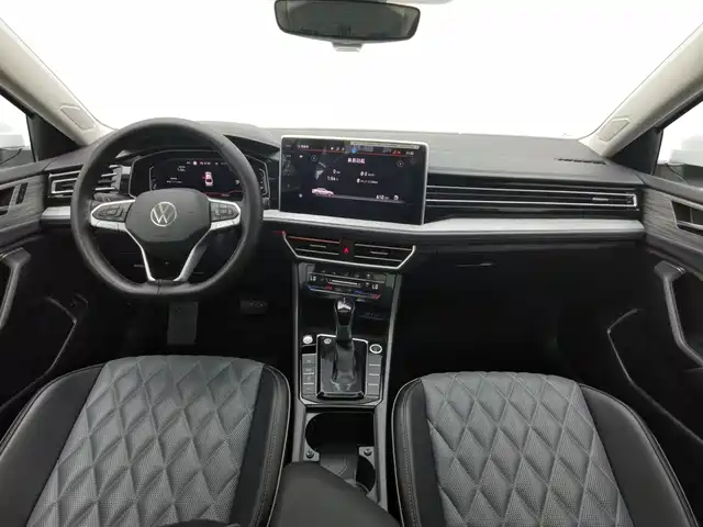 Volkswagen Sagitar 2023 280TSI DSG Surpass Plus Edition — фото 5