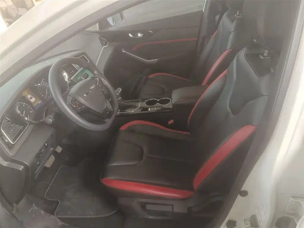 Venucia D60 2020 2019 100K Glory 1.6L XL CVT Chen Ku Edition China VI