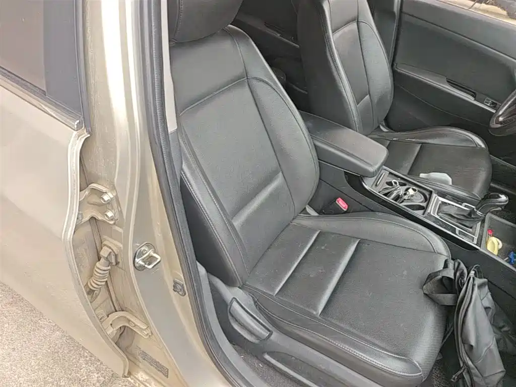 Hyundai Mistra 2014 1.8L Auto Smart GLS фото 25