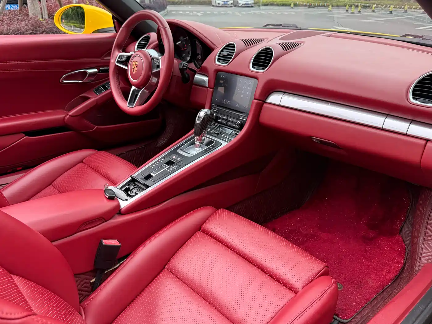 Porsche 718 2018 Boxster 2.0T фото 6