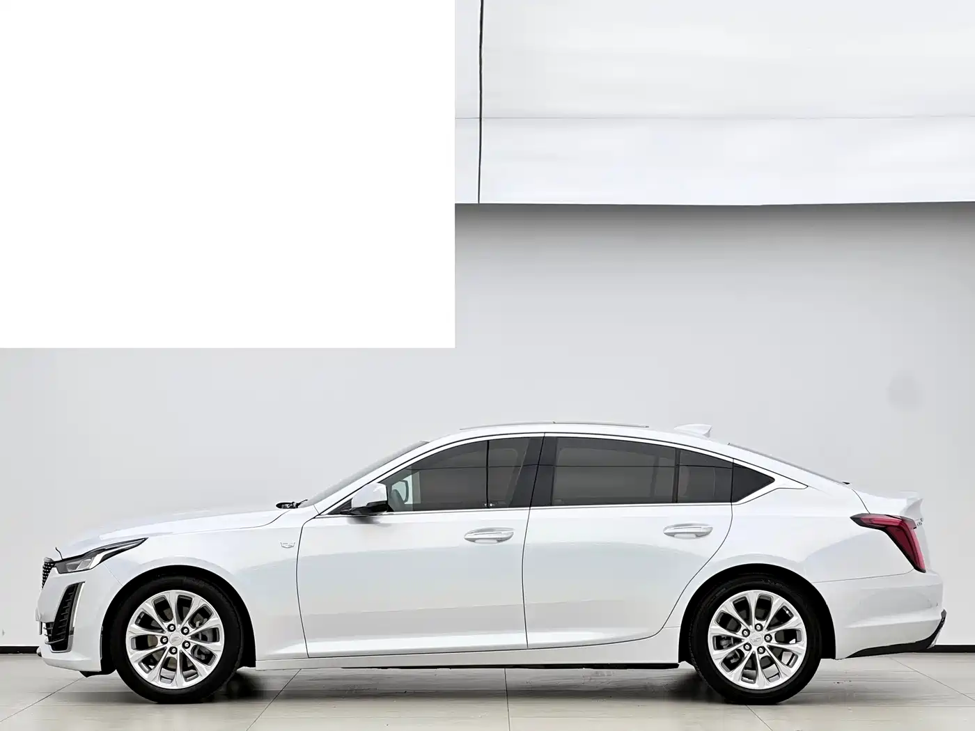 Cadillac CT5 2021 28T Luxury фото 3