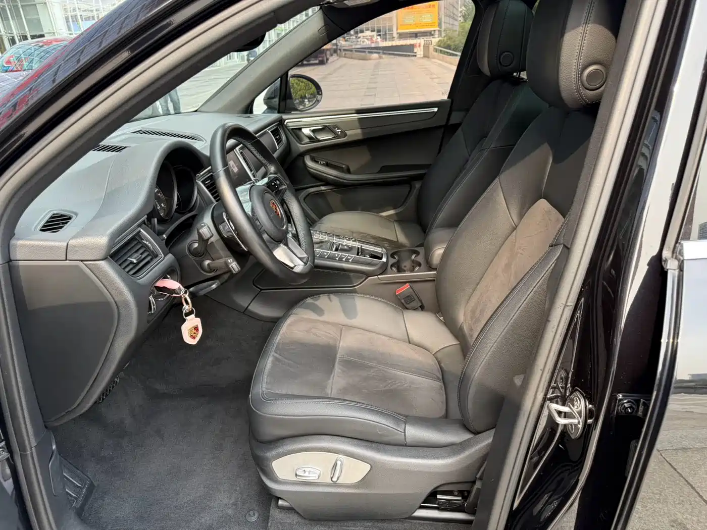 Porsche Macan 2017 Macan 2.0T фото 9