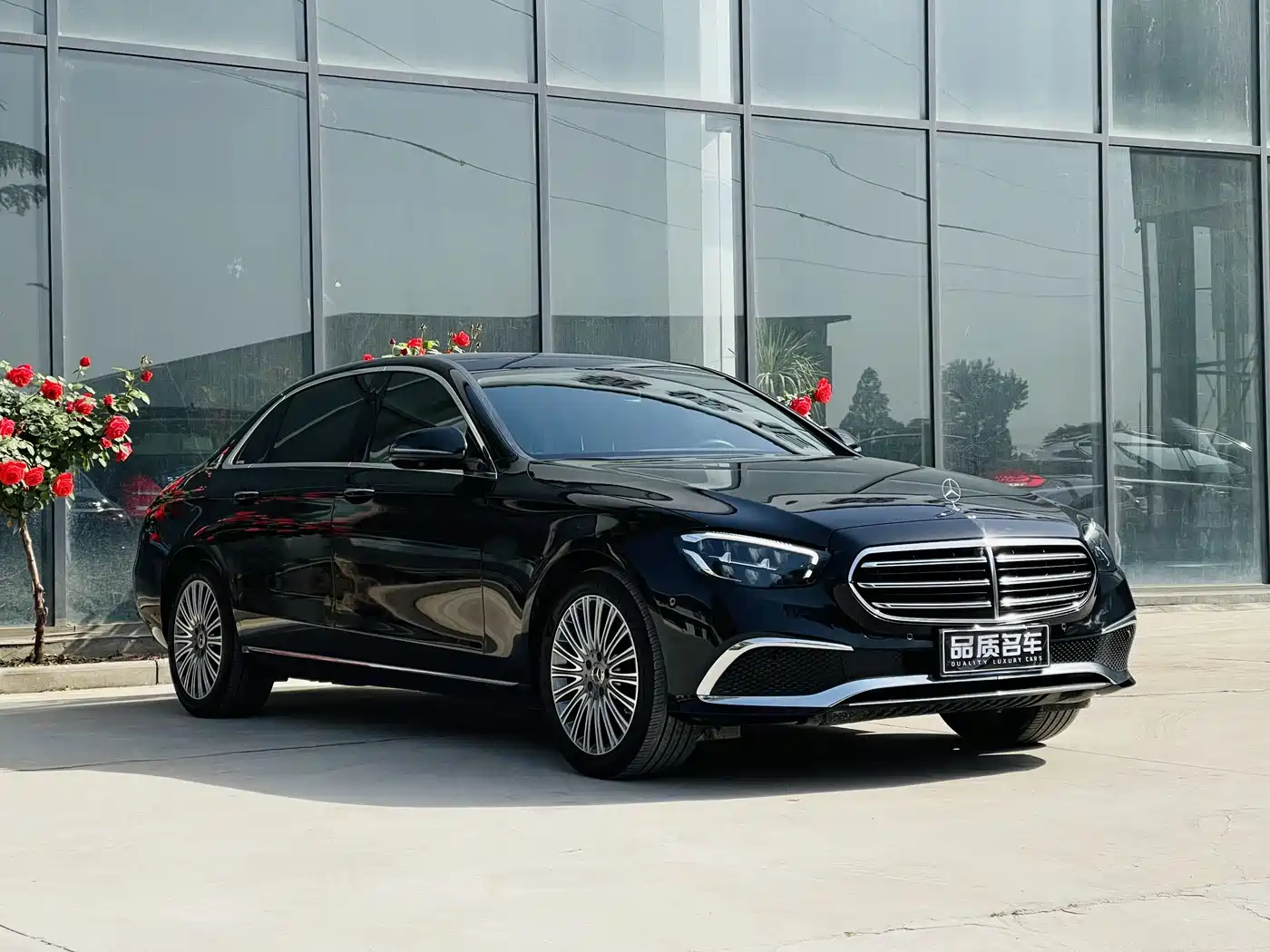 Mercedes-Benz E-Class 2022 Facelift III E 300 L Luxury фото 3