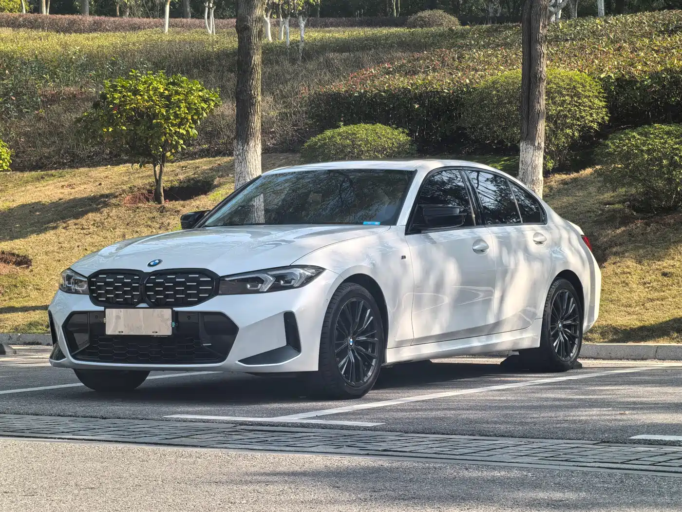 BMW 3 Series 2024 325i M Sport Package фото 2