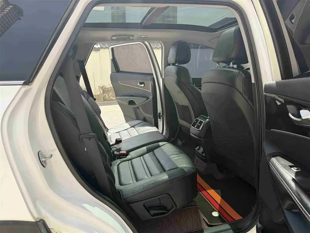 Kia Sorento 2015 Sorento L 2.4L Gasoline 4WD Elite 5-seater China IV фото 8