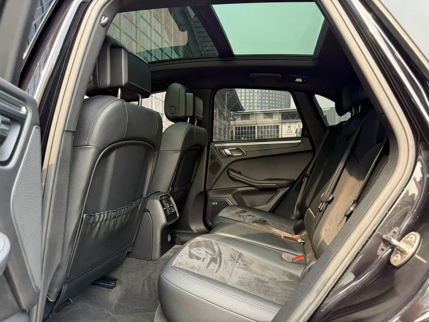 Porsche Macan 2017 Macan 2.0T фото 15
