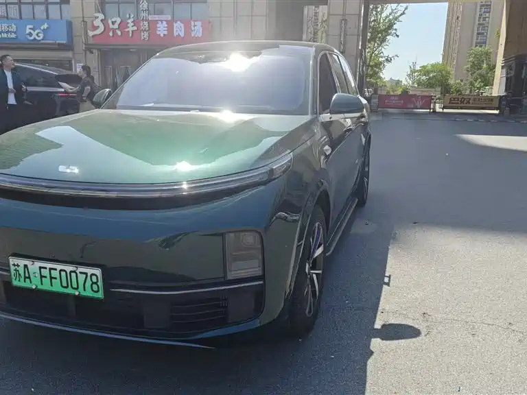 Li Auto Li L8 2023 Pro