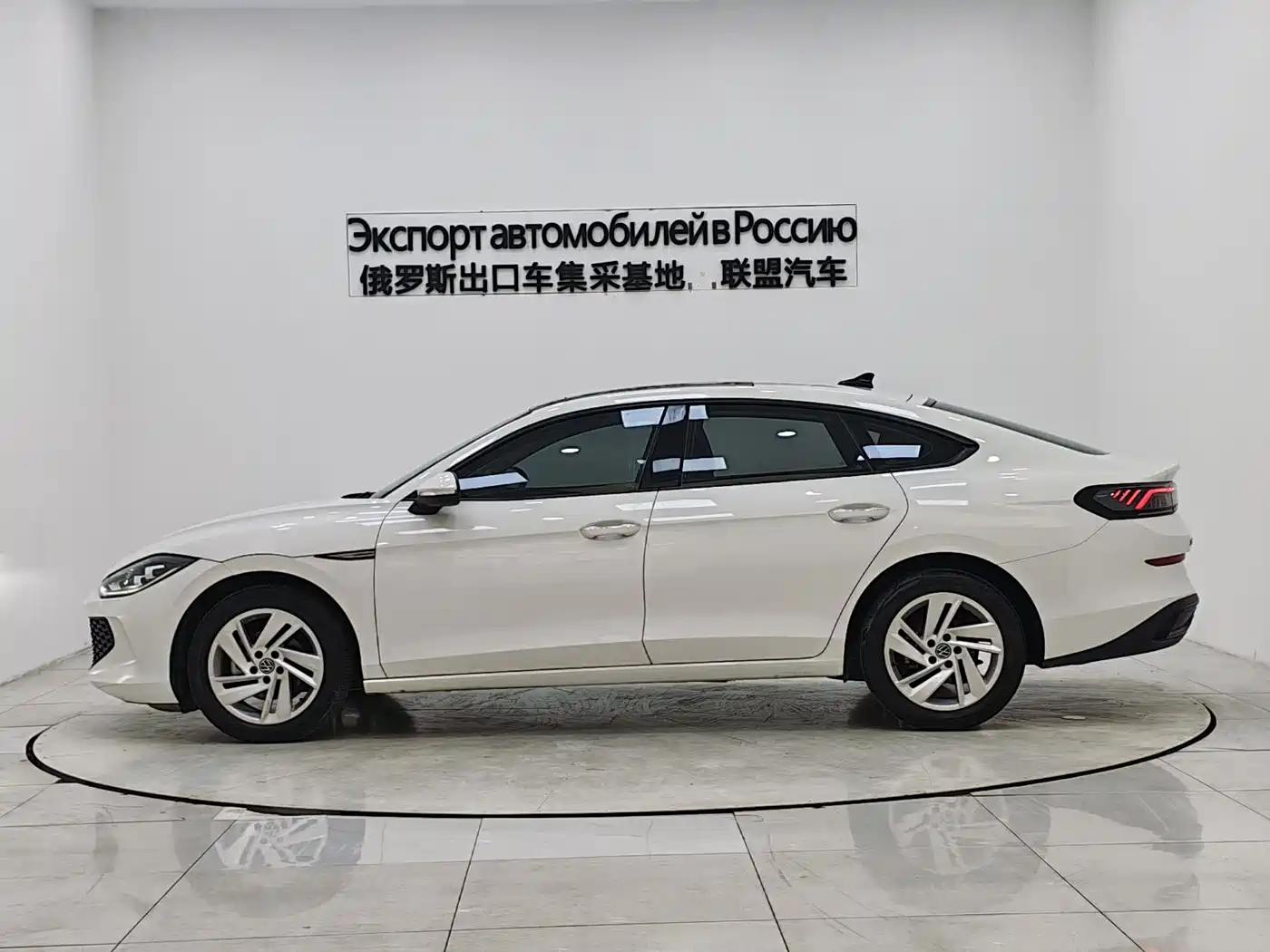 Volkswagen Lamando 2022 Lamando L 280TSI DSG Sporty Edition фото 5